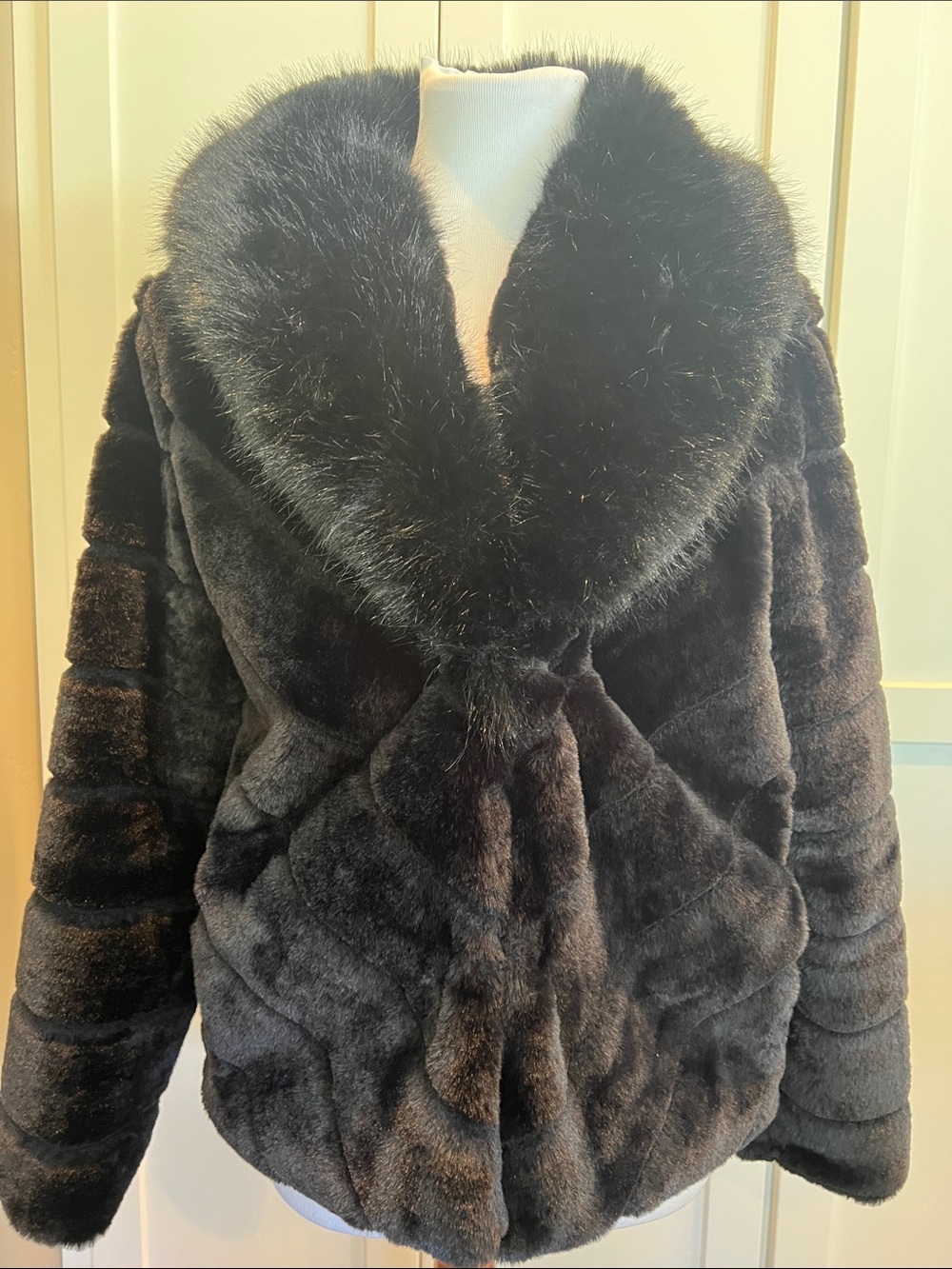 Cavalini Black Faux Fur Shawl-Collar Teddy Jacket Size L EUC